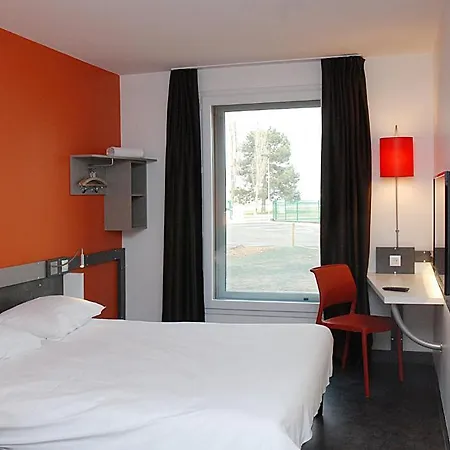 Ibis Budget Aeroport Lyon Saint Exupery 2*