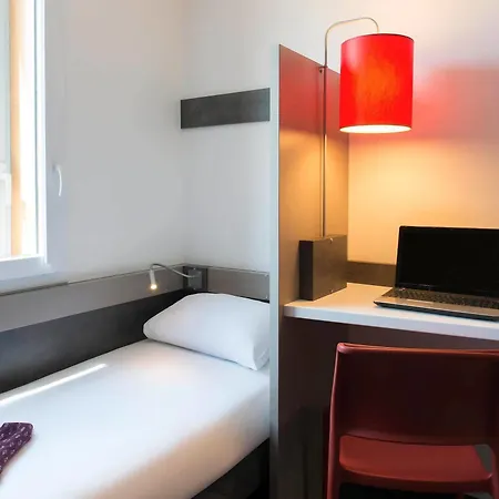 Hotel Ibis Budget Aeroport Lyon Saint Exupery 2*